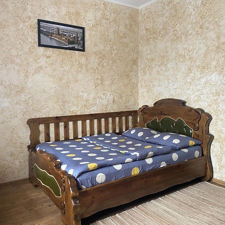 Mini-Hotel Neptun 罗夫诺 外观 照片