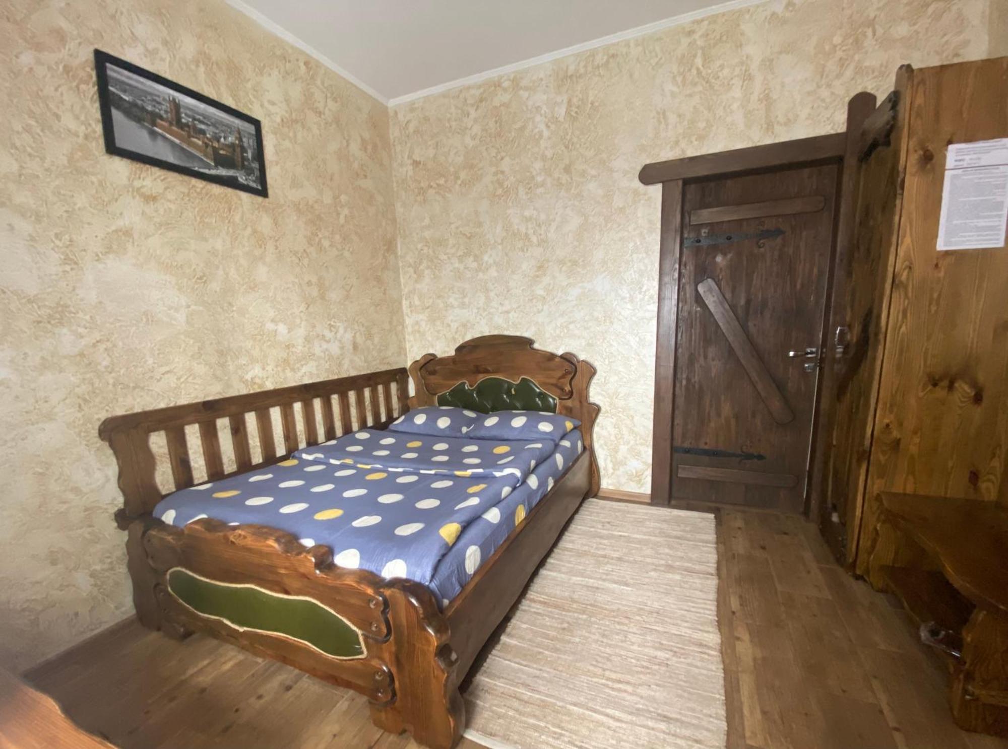 Mini-Hotel Neptun 罗夫诺 外观 照片