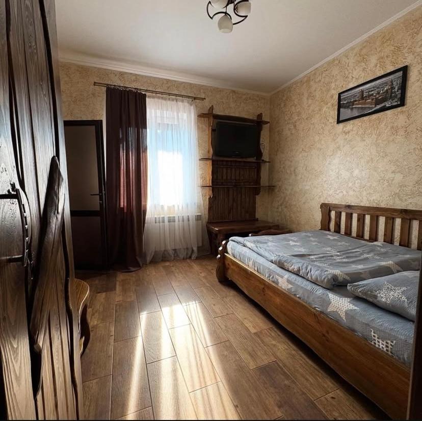 Mini-Hotel Neptun 罗夫诺 外观 照片